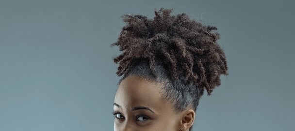 woman with afro puff